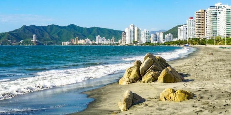  Día 2. SANTA MARTA – Visita por la ciudad 