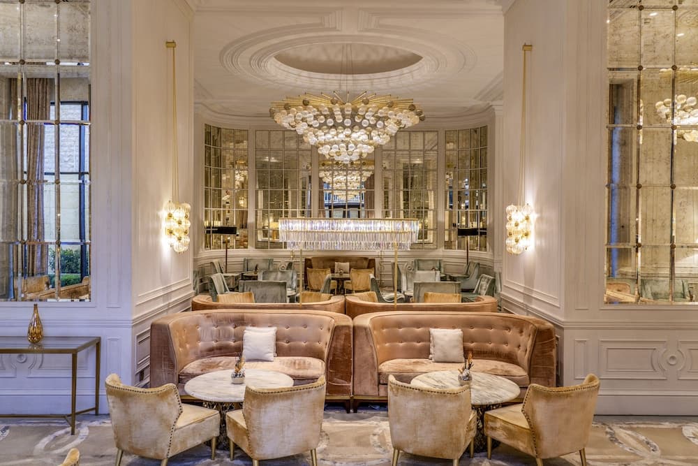 Fairmont Amman, Lobby lounge