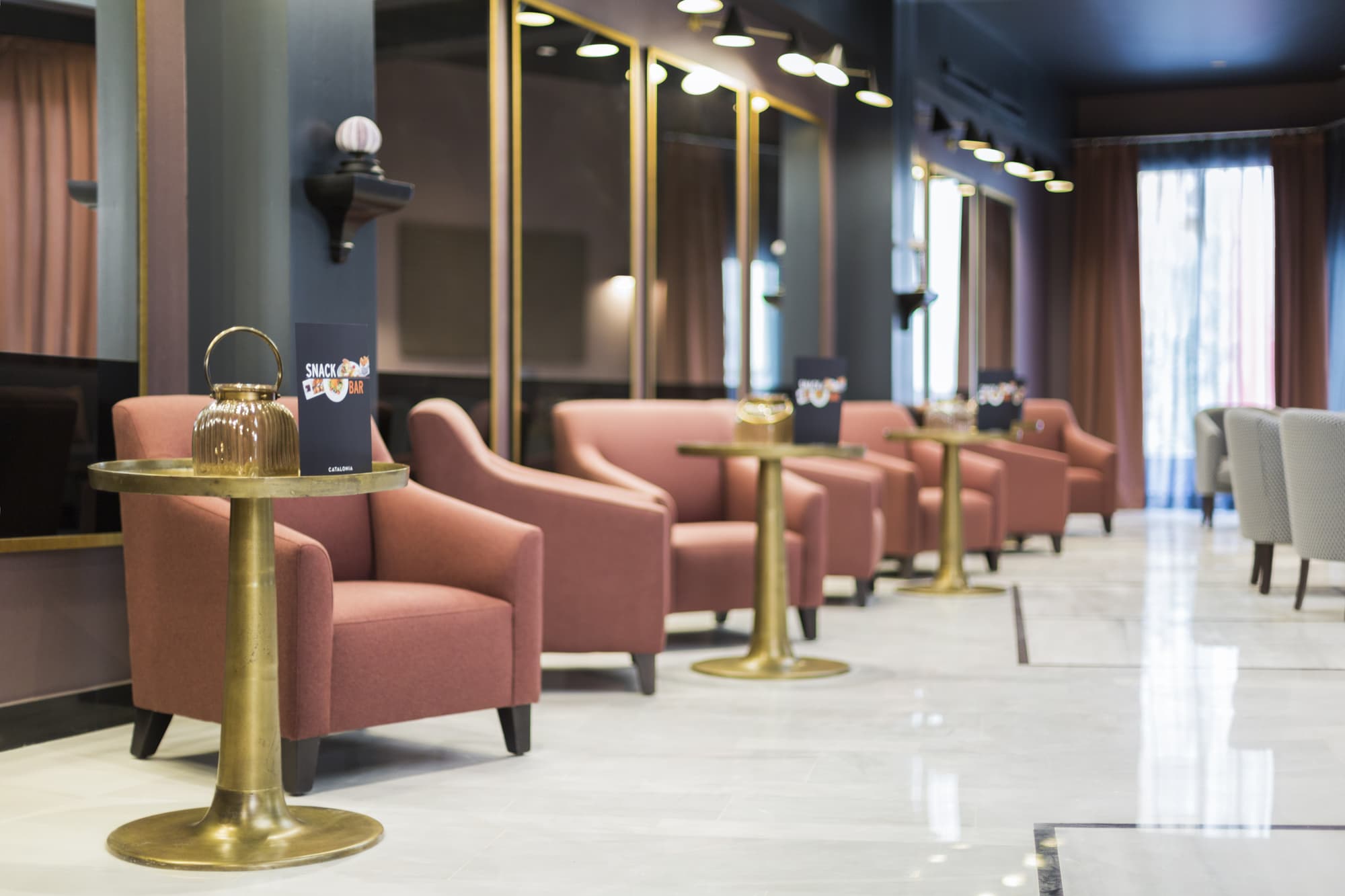 Catalonia Granada, Bar