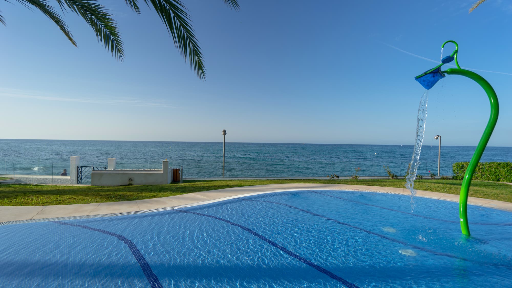 Estival Torrequebrada, Pool