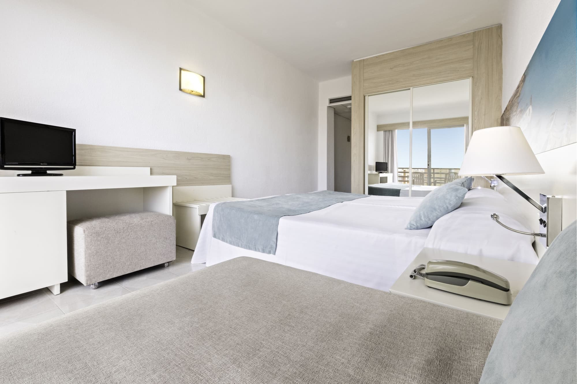 Azuline Hotel Bahamas, Room