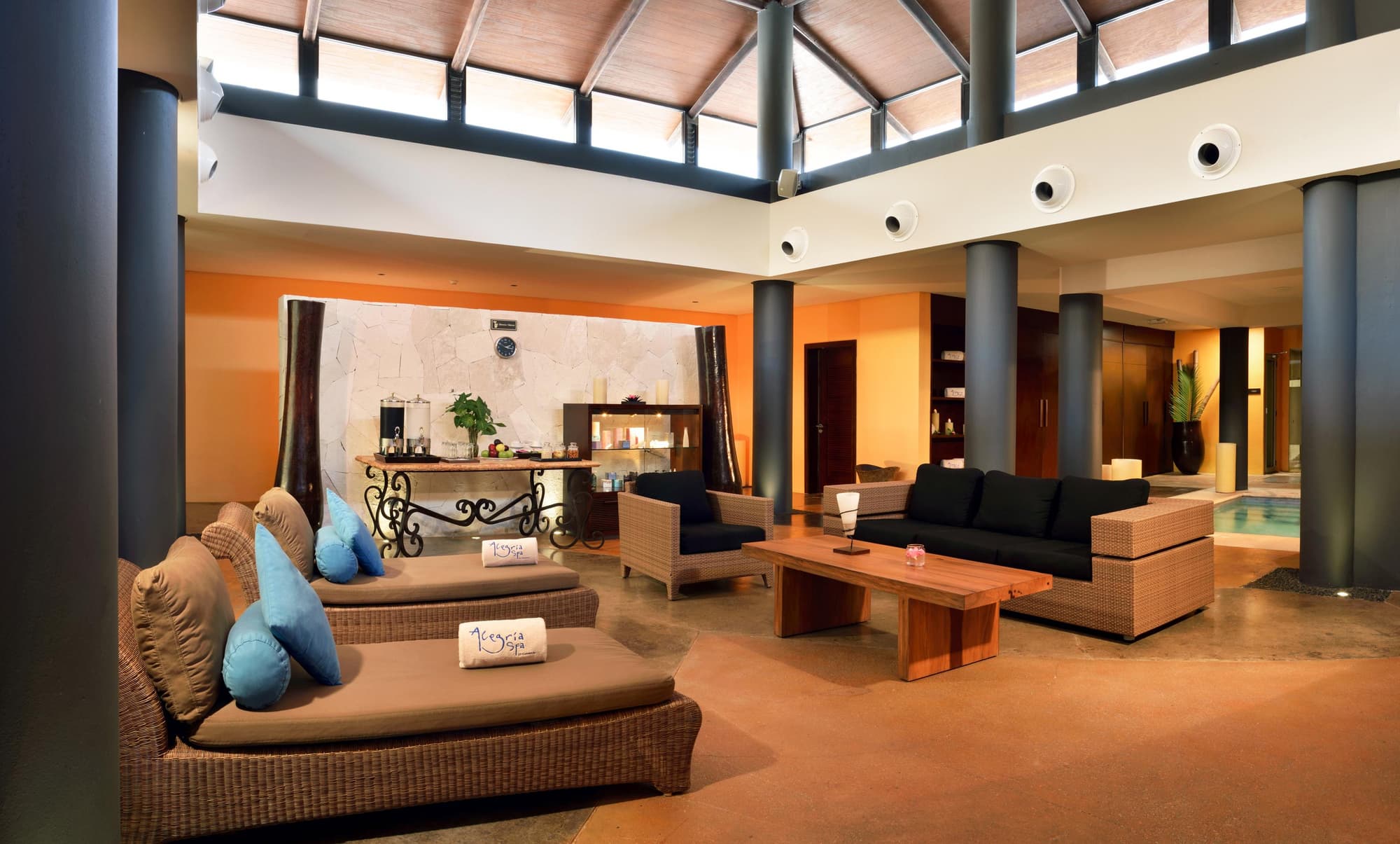 Catalonia Riviera Maya All Inclusive, Sports and Entertainment