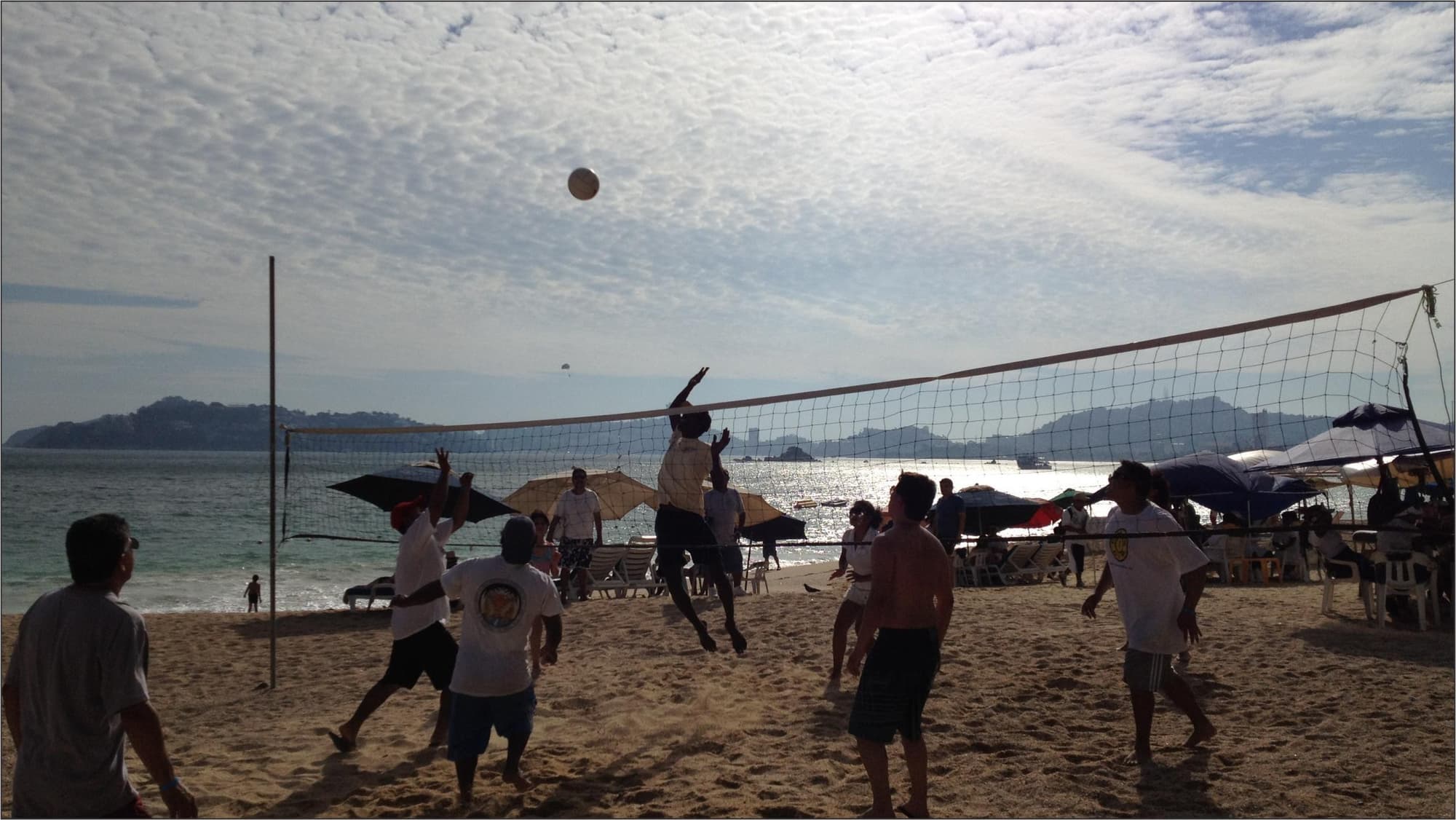 Playa Suites Acapulco, Sports and Entertainment