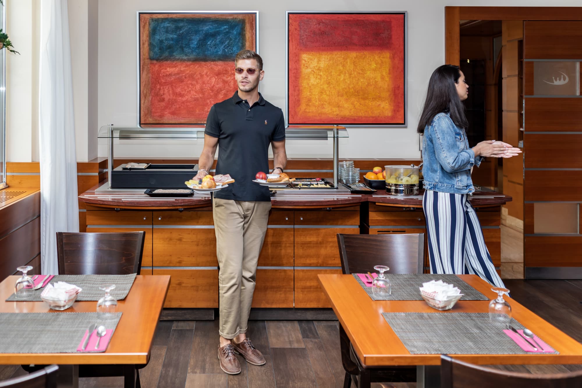 Hotel Strasbourg, Restaurant