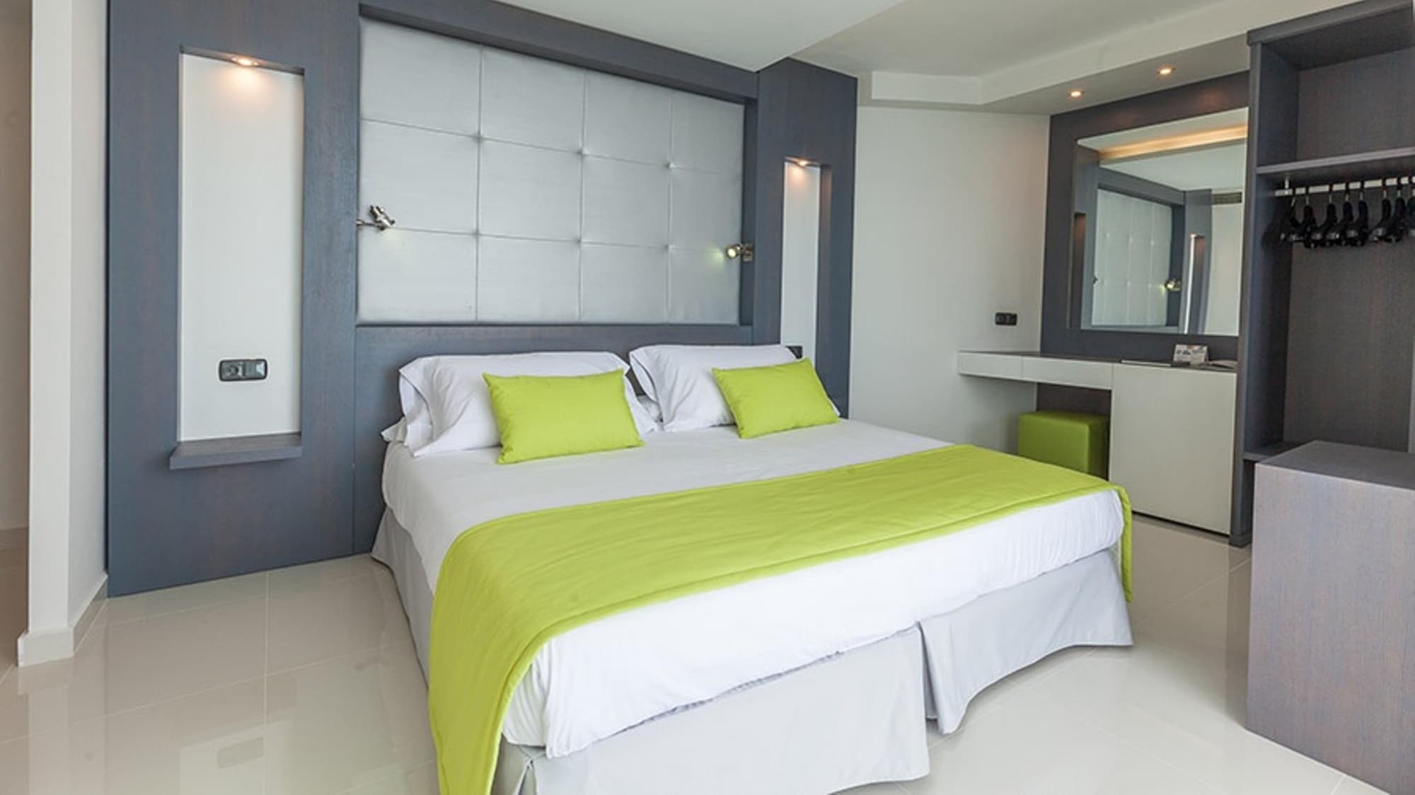 Sirenis Hotel Tres Carabelas & SPA, Room