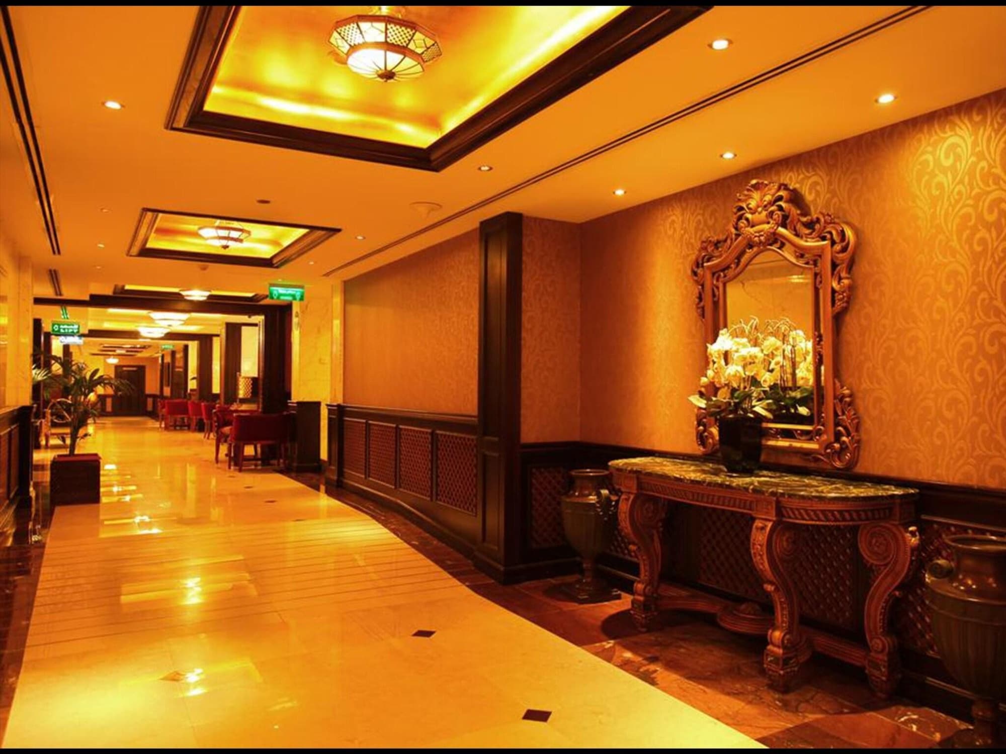 Arabian Courtyard Hotel And Spa, Lobby