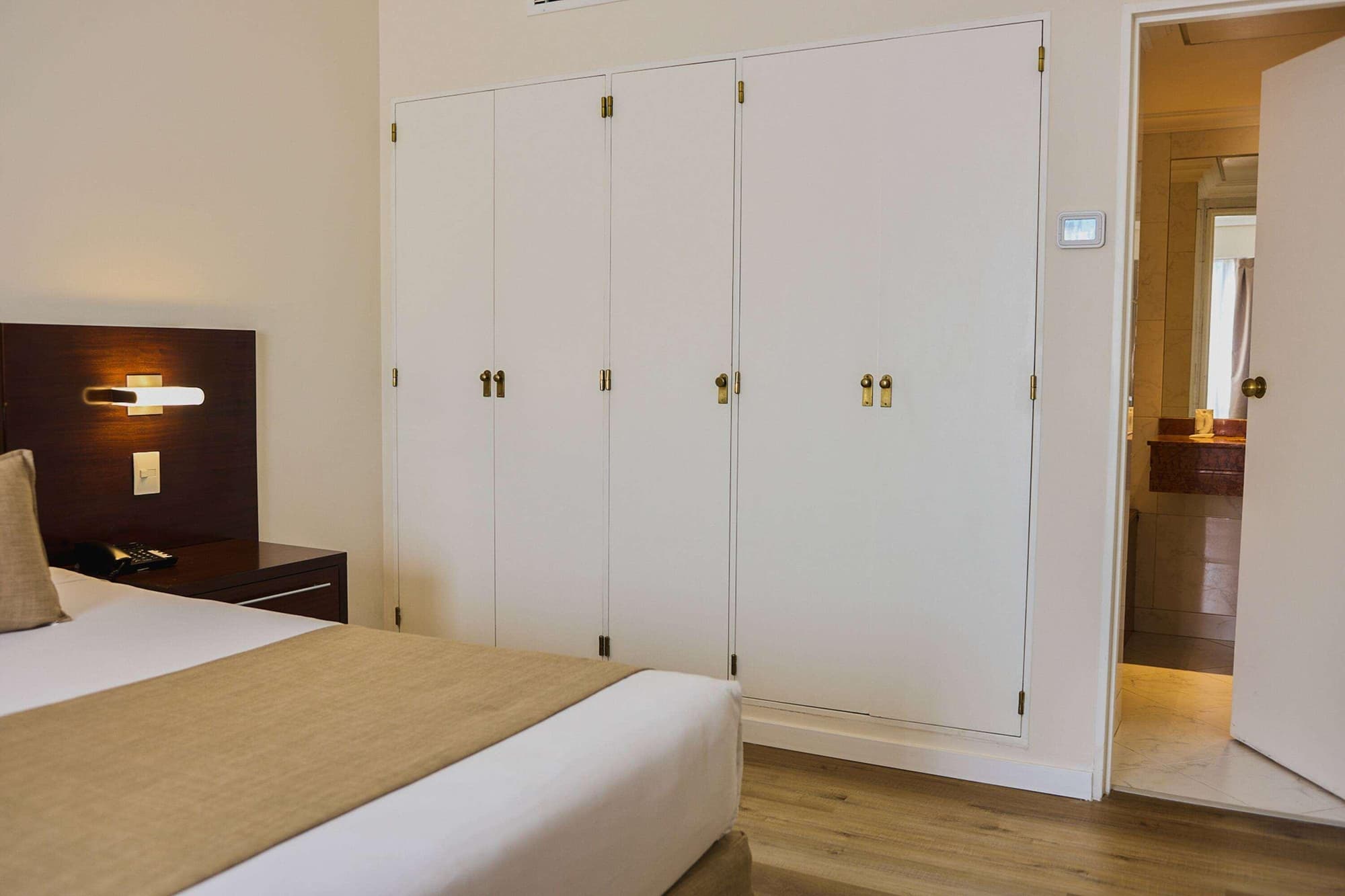 Dazzler by Wyndham Buenos Aires San Martin, Room