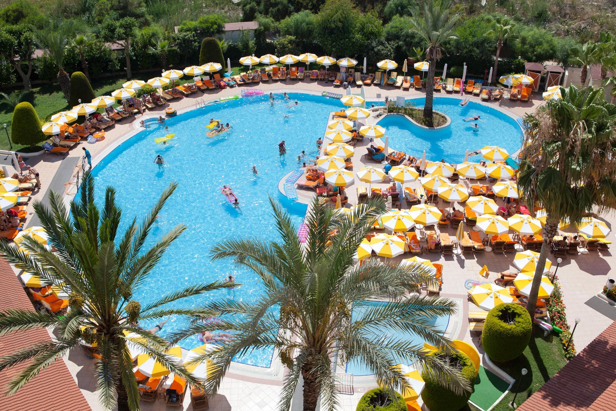 Febeach Hotel Side, General view