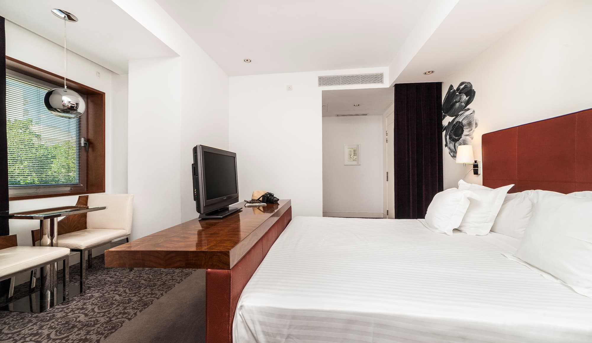 UR Palacio Avenida, Room