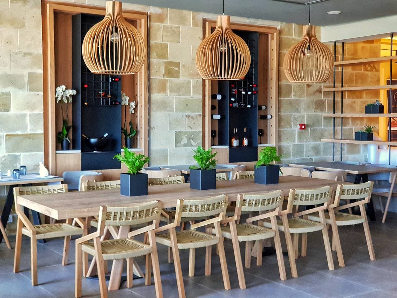 Ikones Seafront Luxury Suites, Bar