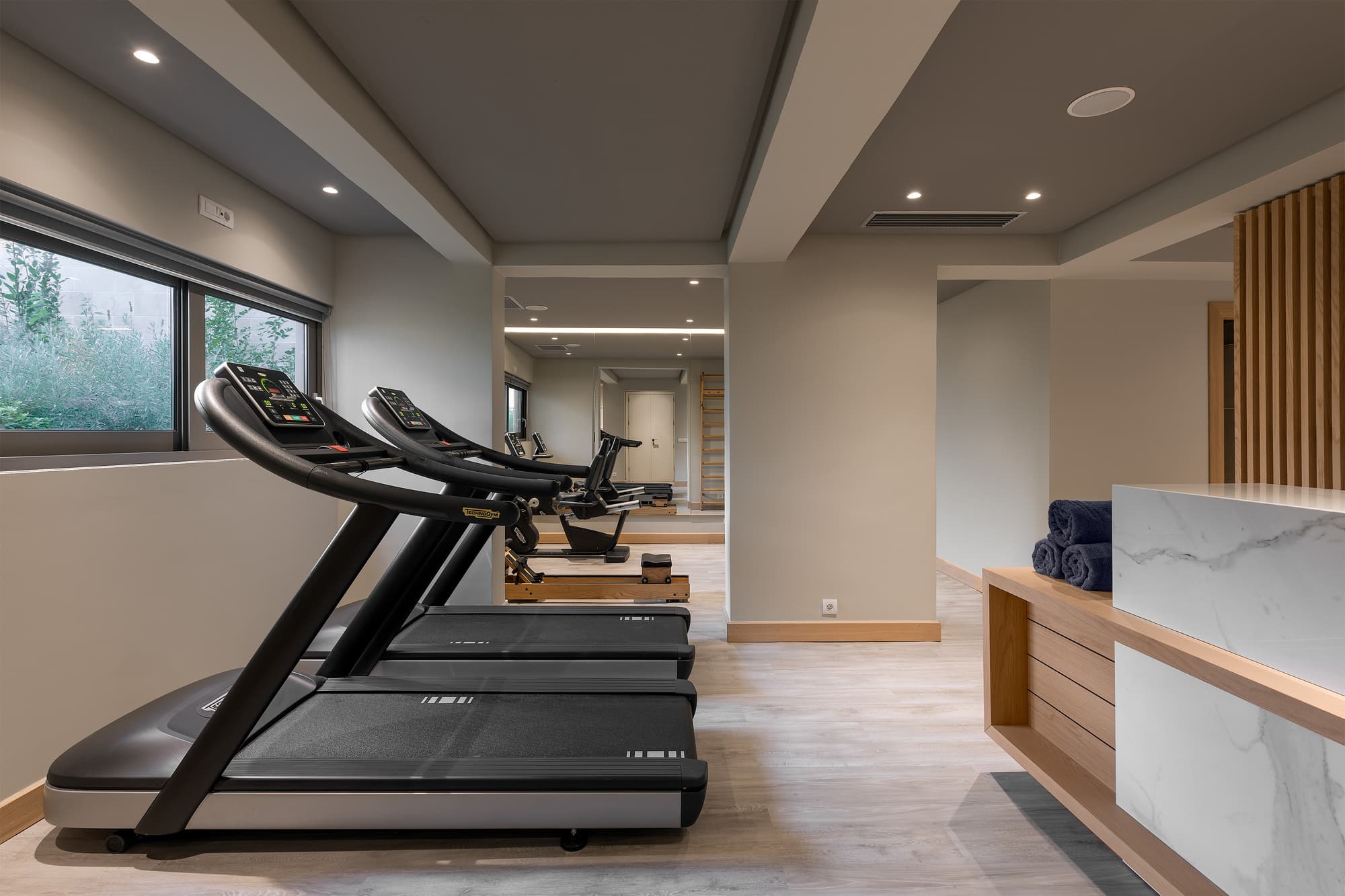 Ikones Seafront Luxury Suites, Sports and Entertainment