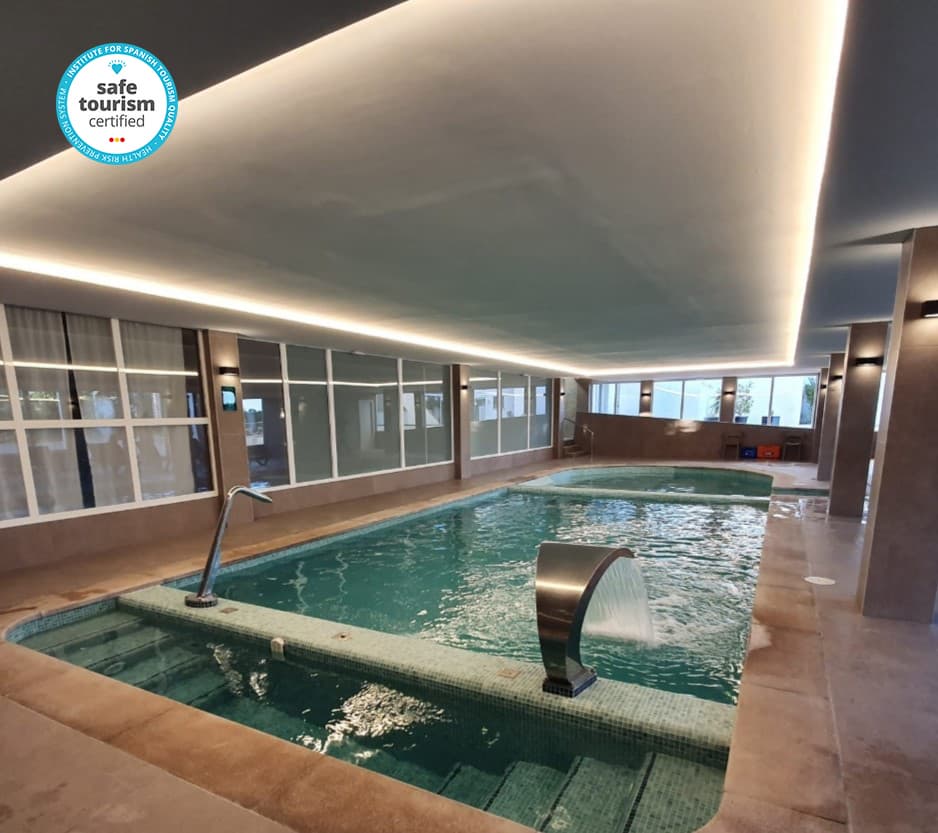 Vistasol Apartments, Sports and Entertainment