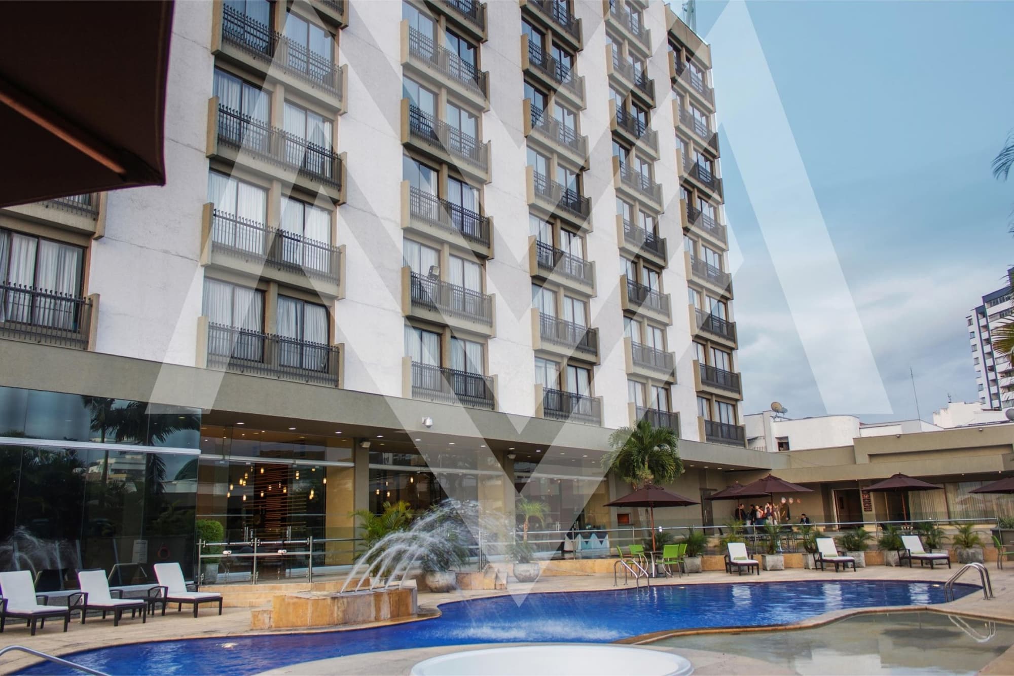 Movich Hotel de Pereira, Pool