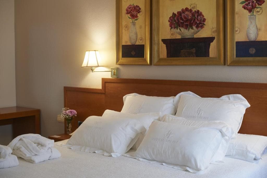 Galicia Palace, Room