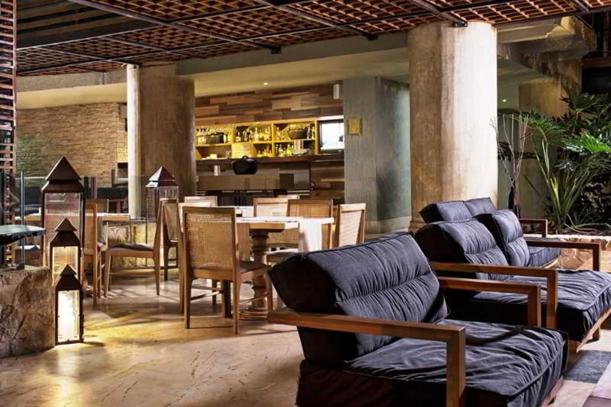 Movich Casa del Alferez Hotel, Restaurant