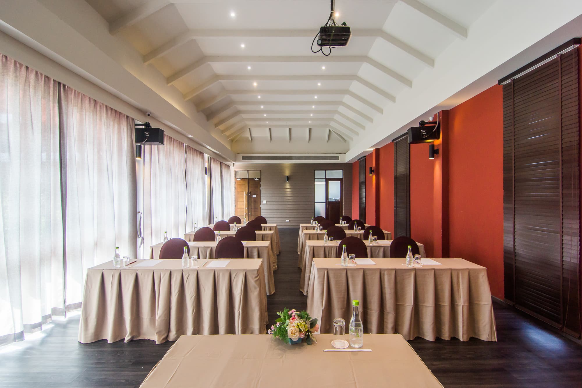 Ayrest Hua Hin Hotel, Conferences