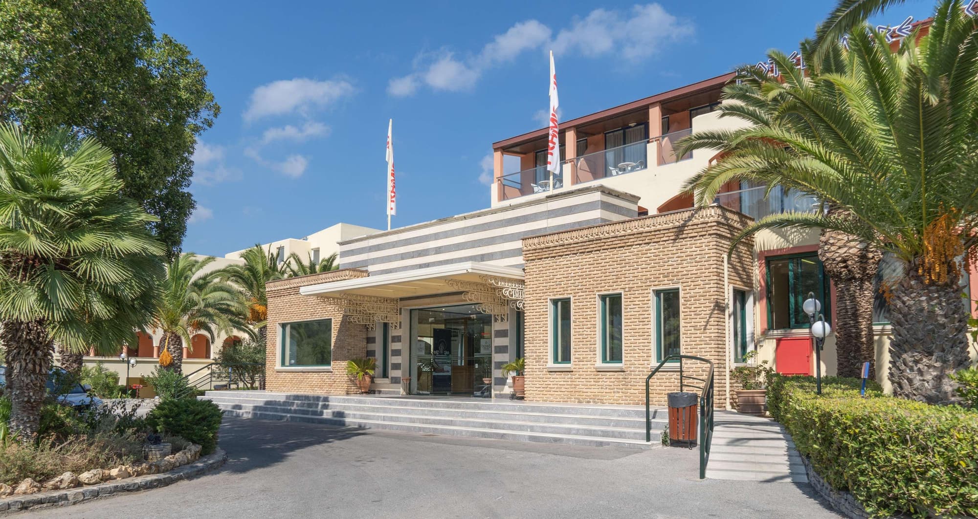 Mare Monte Beach, General view