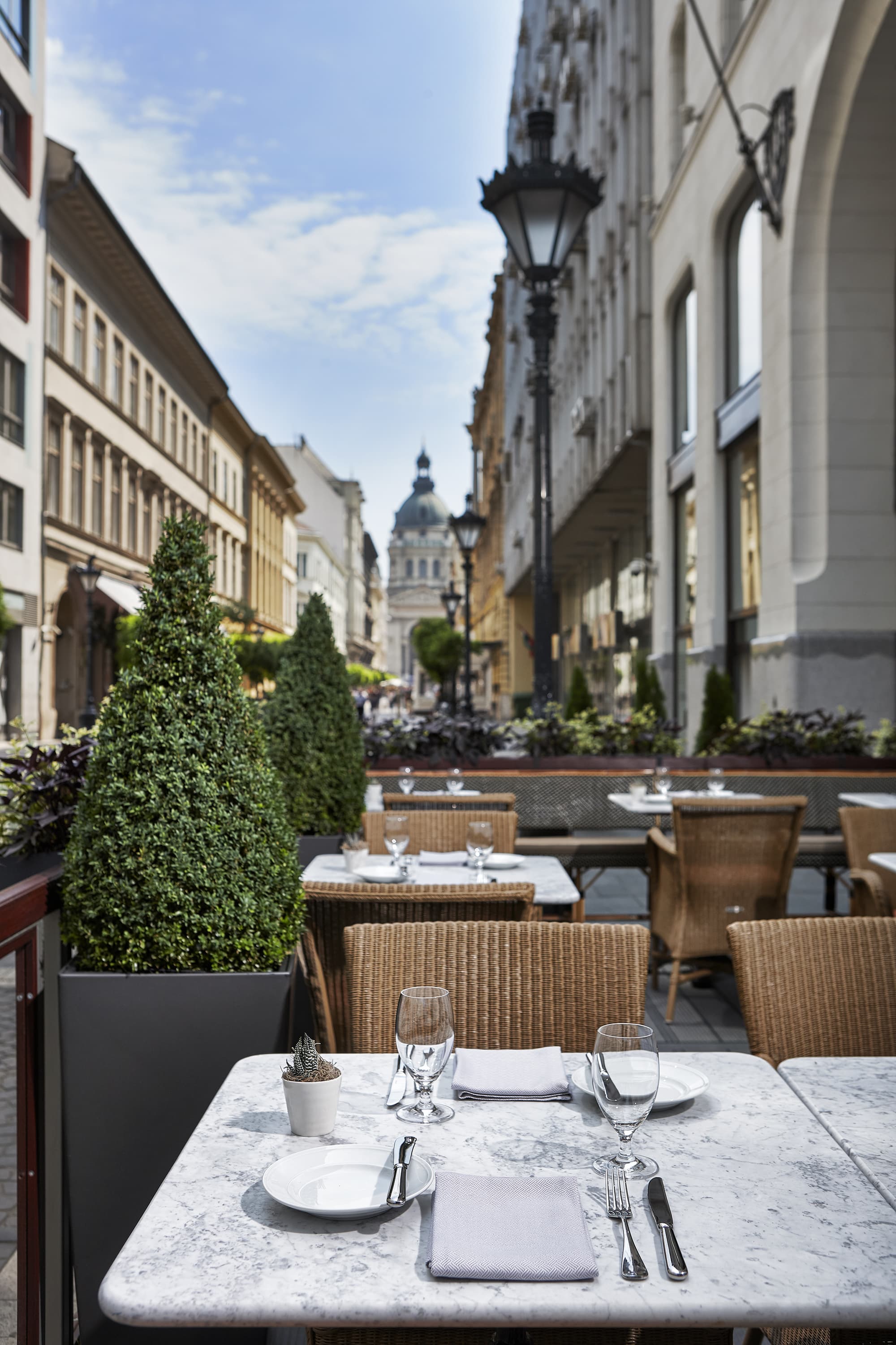 Four Seasons Hotel Budapest, Terrace