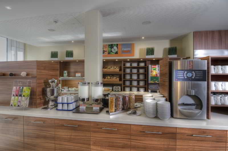 Premier Inn Nürnberg City Centre, Restaurant