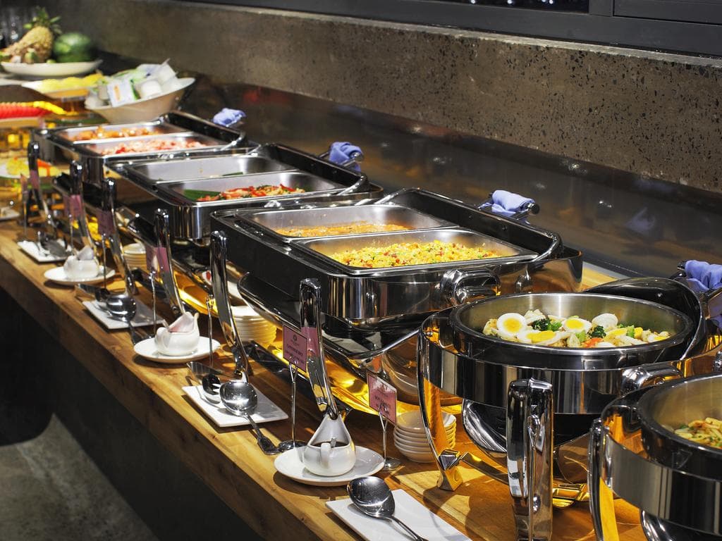 Adora Mira Hotel, Restaurant