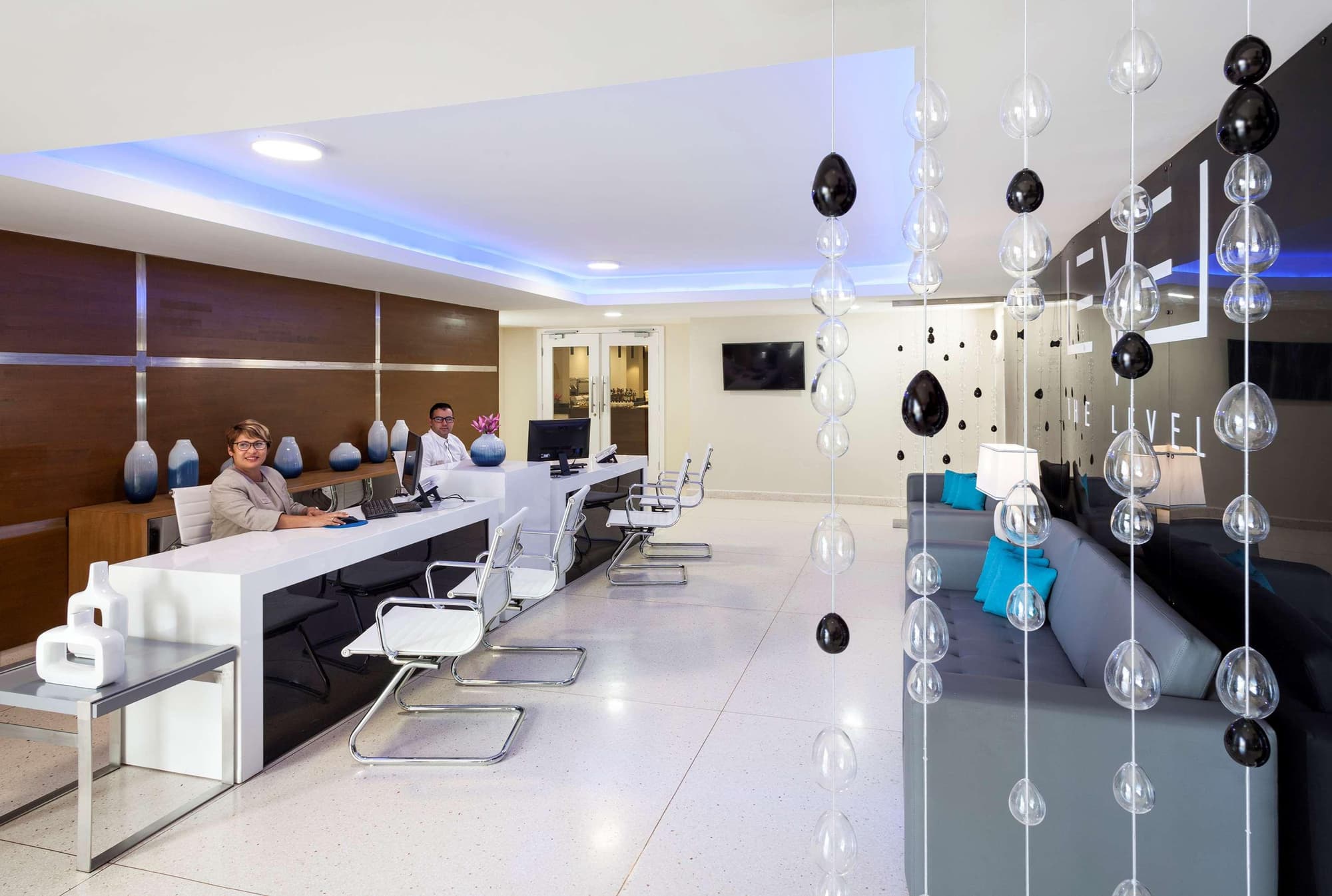 Melia Internacional, Lobby