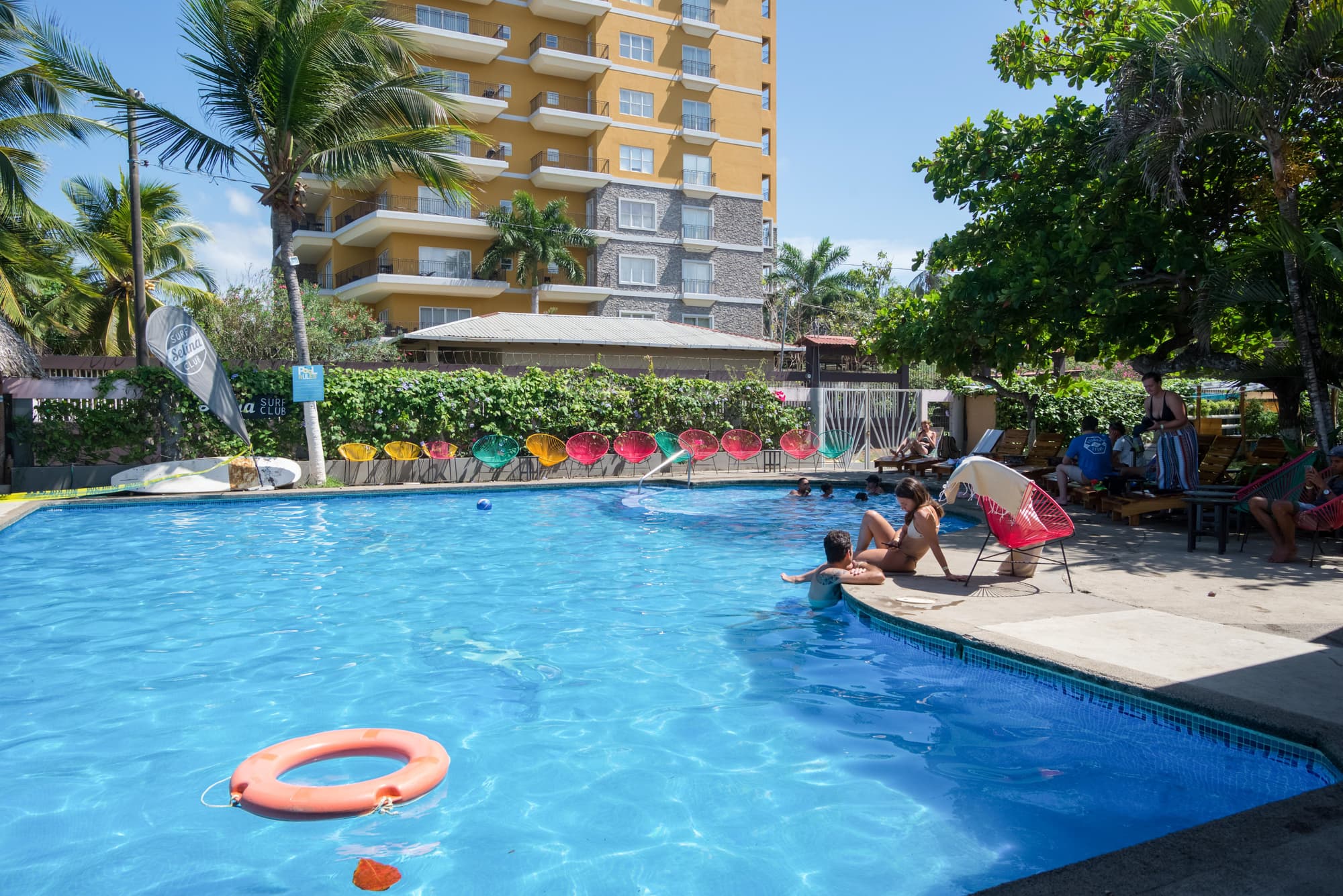 Socialtel Jaco, Pool