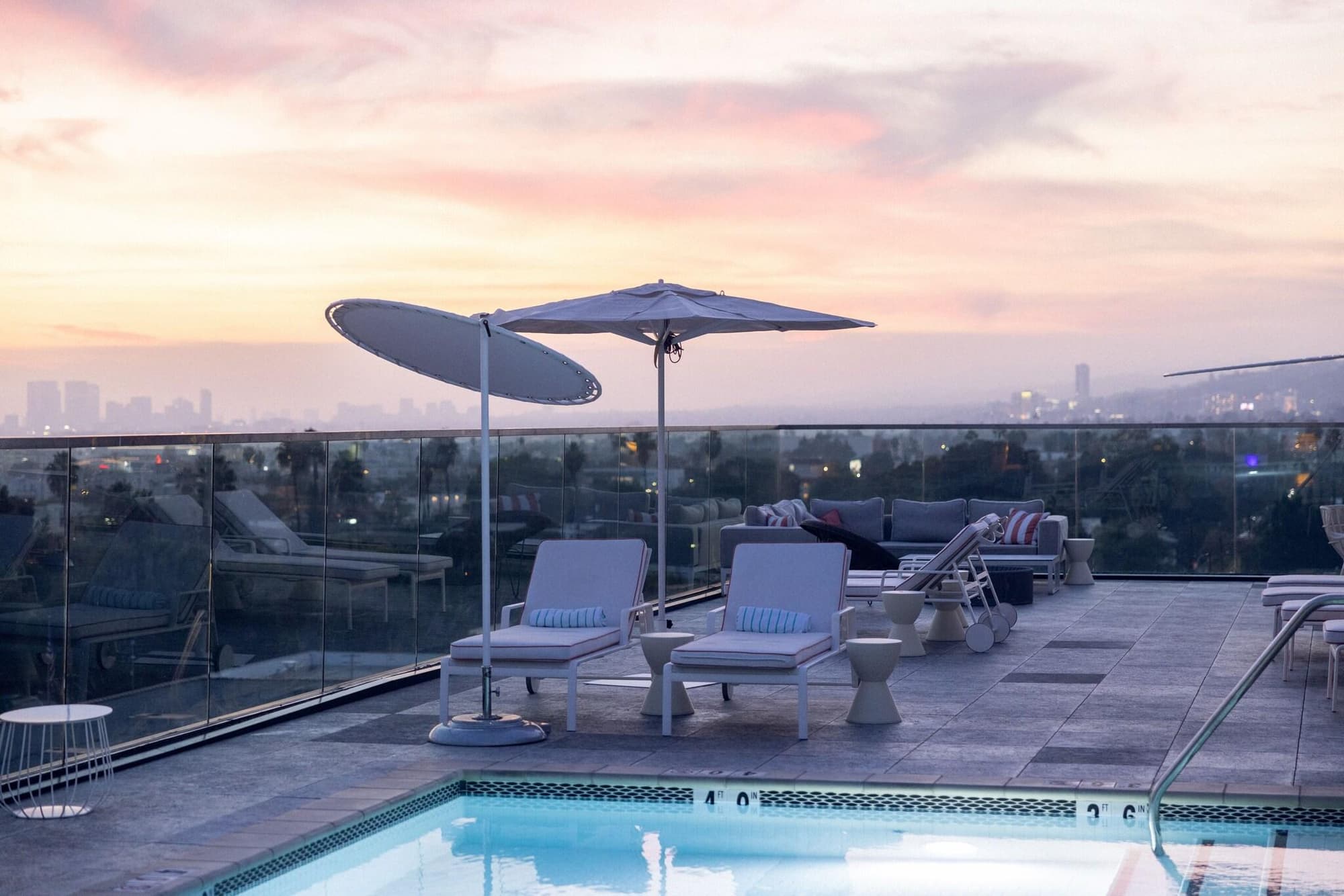 The Godfrey Hotel Hollywood, Pool