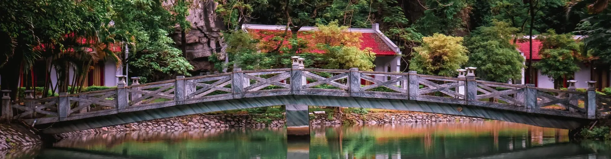 ホアル地区, ベトナム