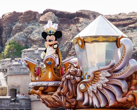 Tier 4 - DisneyLand - One Day General Admission Ticket