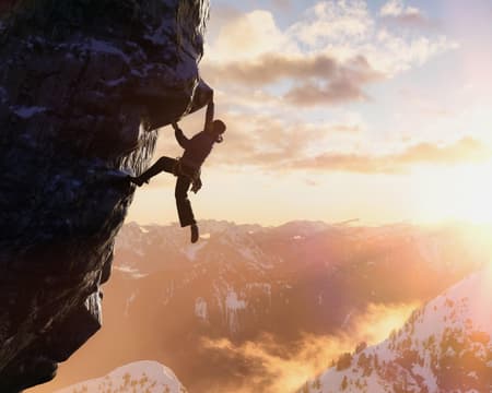 Auf den Felsen der Dolomiten zwischen Natur und Abenteuer