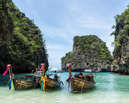 Isole di Phi Phi in motoscafo - Guida parlante Italiano