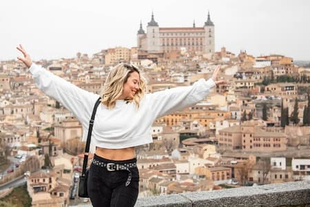 Tour Toledo e Segóvia com visita opcional a Ávila. Três cidades em um dia.