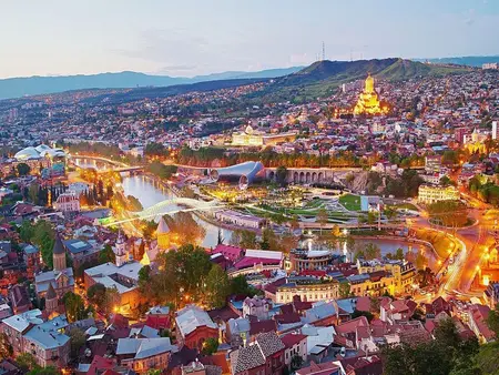 Old Tbilisi with Wine Tasting - Private Walking Tour