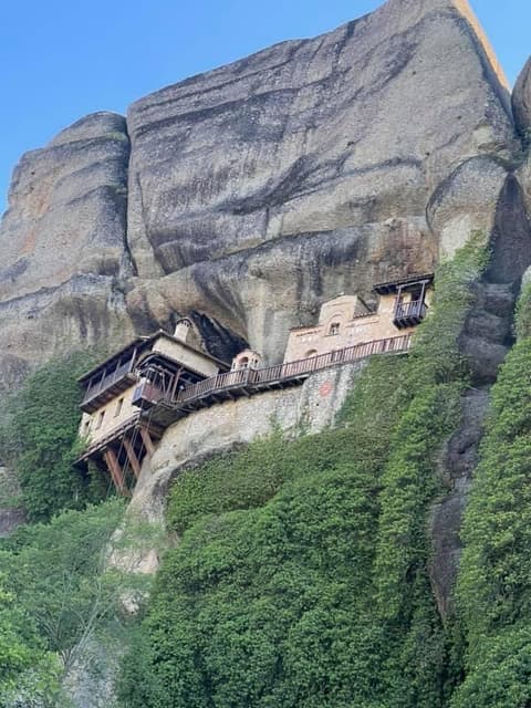 Atenas y Circuito de 2 dias Delfos - Meteora