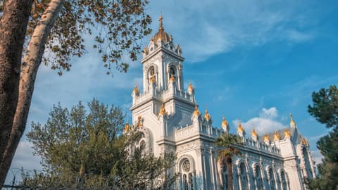 Kervansaray con voli da Bologna