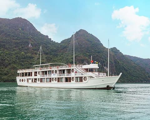 Kreuzfahrt durch die Ha Long & Lan Ha Bucht