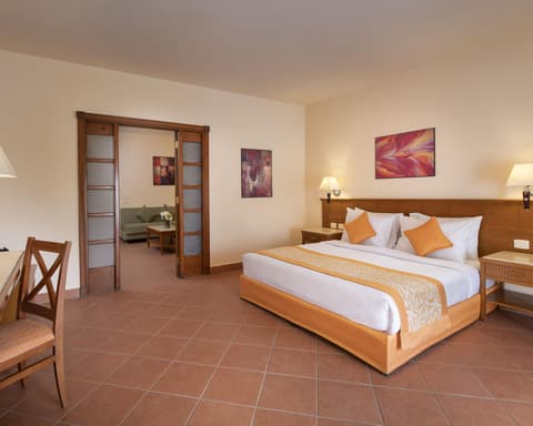 Charmillion Gardens Resort & Aqua Park 2025 - GATTINONI, 