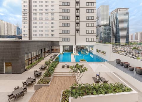 Seda BGC (Bonifacio Global City), Exterior