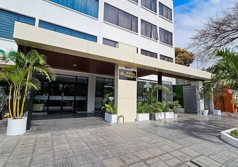 Hotel Maywa, Front of property