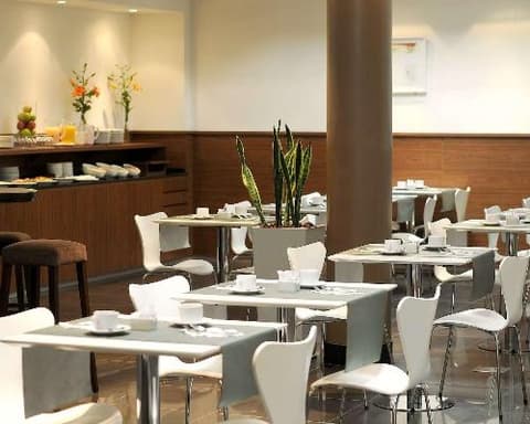 Dazzler by Wyndham Maipú, 