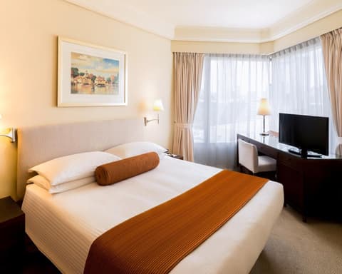 Harbour Plaza Metropolis, 