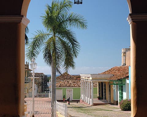 HAVANA + TRINIDAD + VARADERO