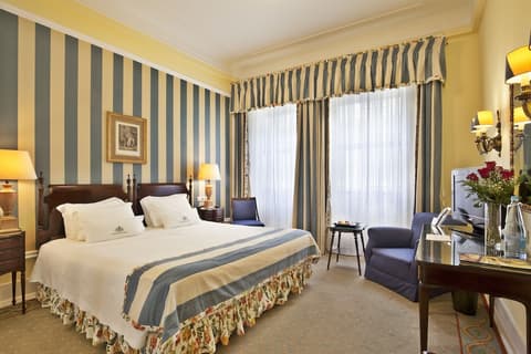 Avenida Palace, Room