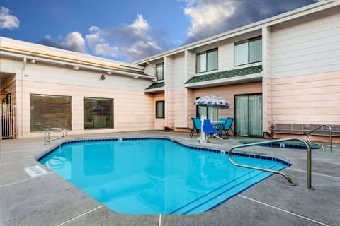 Days Inn & Suites by Wyndham Kanab, Pool
