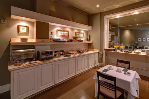 Hotel Condado, Buffet