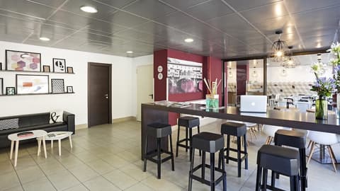 B&B Hotel Firenze Nuovo Palazzo di Giustizia, Interior entrance