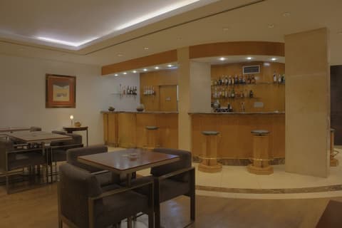 SANA Reno Hotel, Bar (on property)