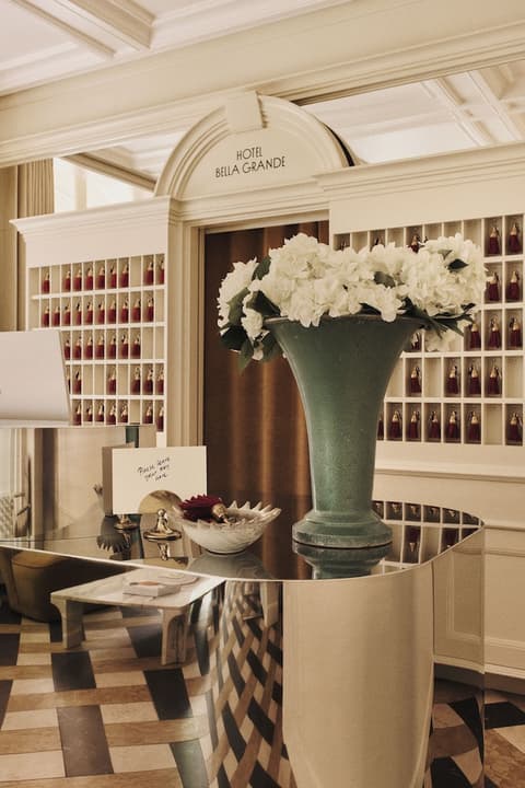 Hotel Bella Grande, Reception