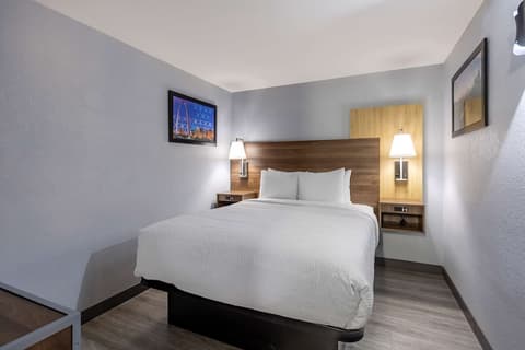 Best Western Plus St. Louis West-Westport, Room