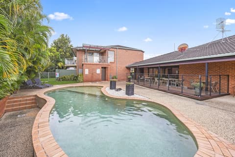 Macquarie Barracks Motor Inn, Pool
